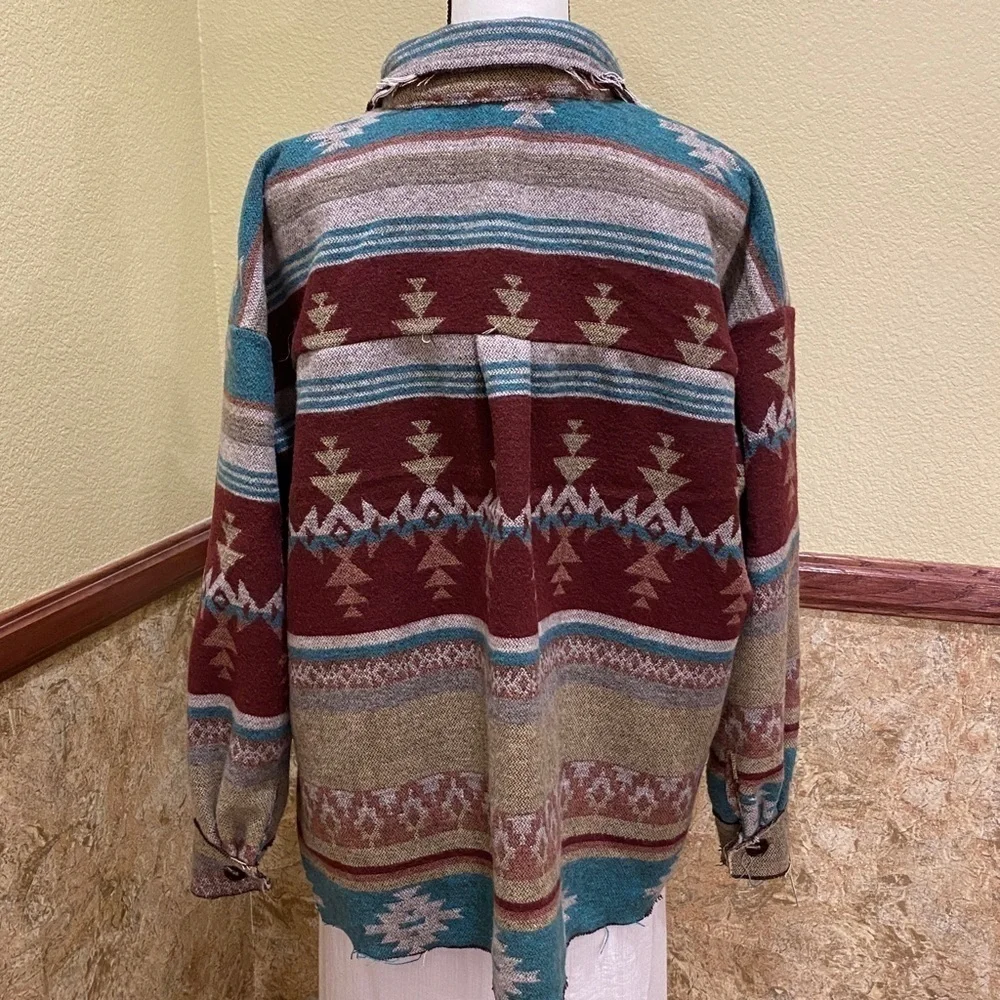 La Miel Size Small Aztec Shacket Western Shirt Jacket Frayed Hems Cowgirl